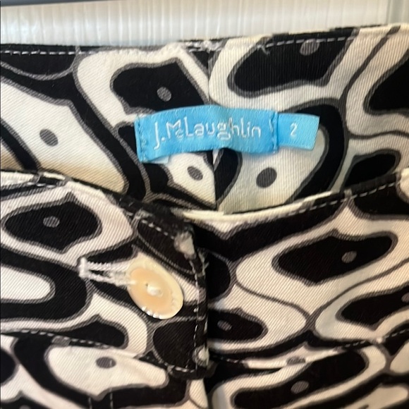 J McLaughin Black and White Patterned Pants women’s size 2 - Picture 2 of 6